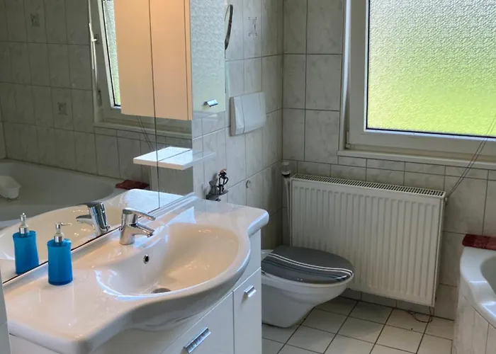 Gemuetlicher Semesterbostad *